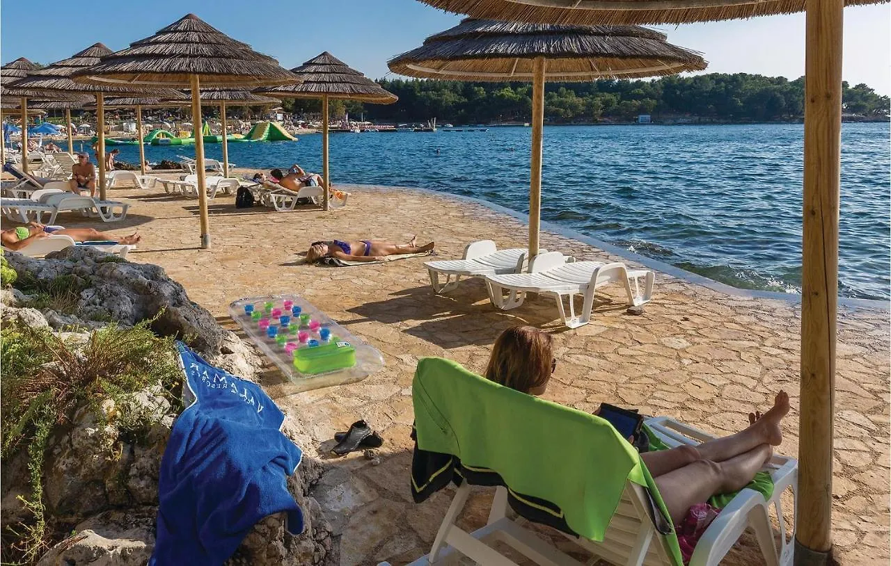 Pet Friendly Apartment In Porec With Wifi