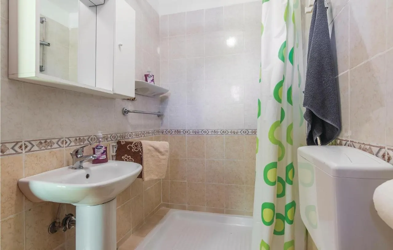 Pet Friendly Apartment In Porec With Wifi